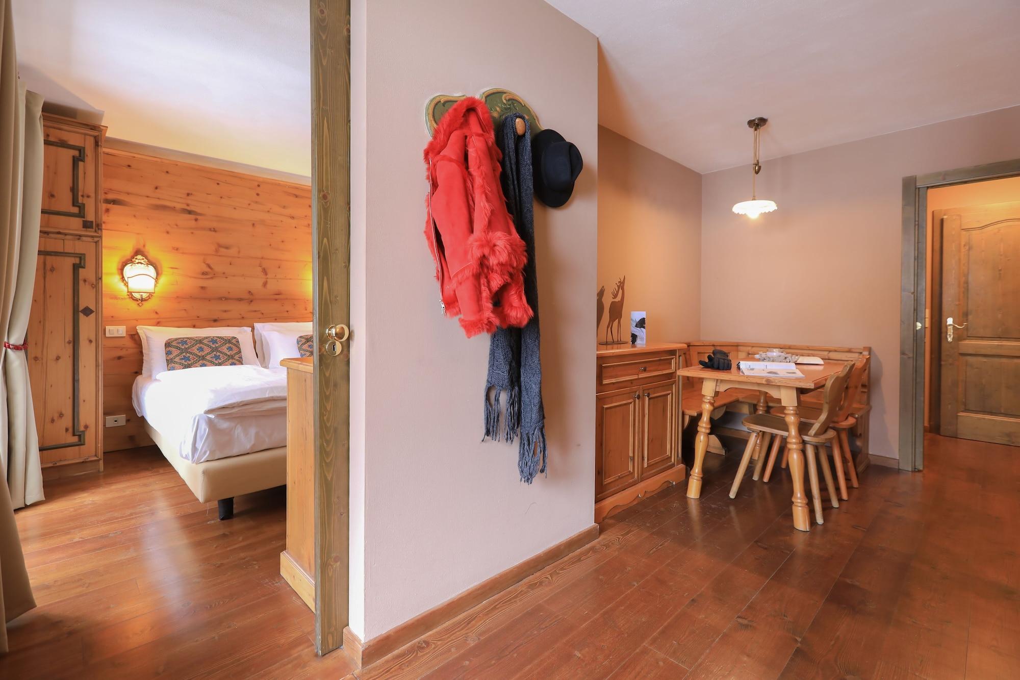 Hotel Perla Madonna di Campiglio Ngoại thất bức ảnh