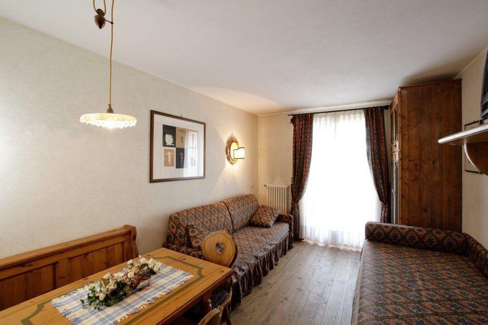 Hotel Perla Madonna di Campiglio Ngoại thất bức ảnh