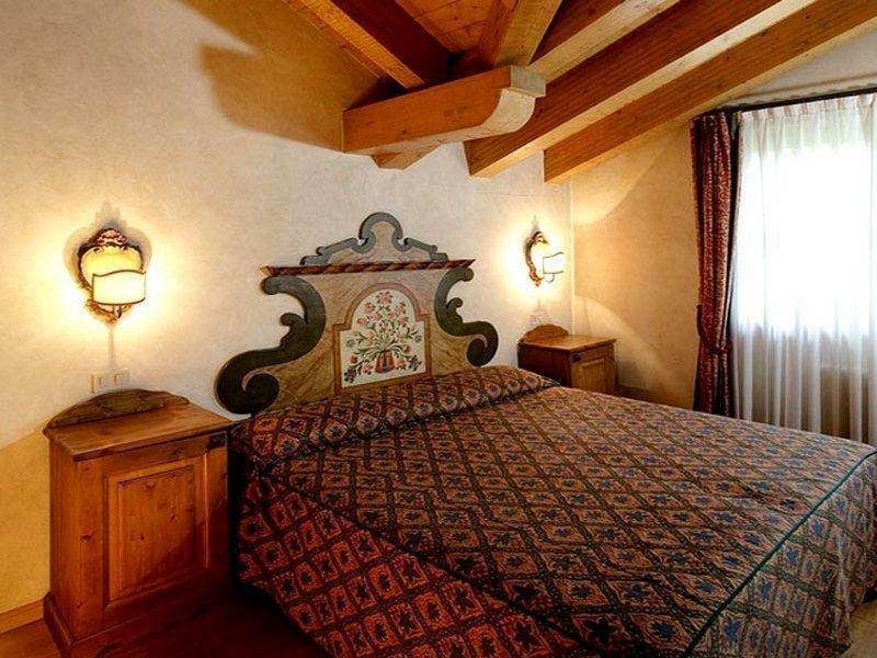 Hotel Perla Madonna di Campiglio Ngoại thất bức ảnh